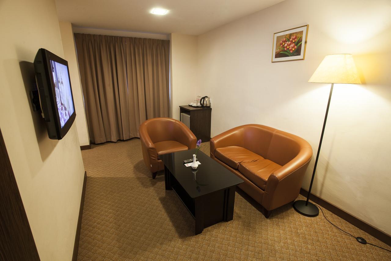 Hotel Tanjong Vista Kuala Terengganu Eksteriør bilde
